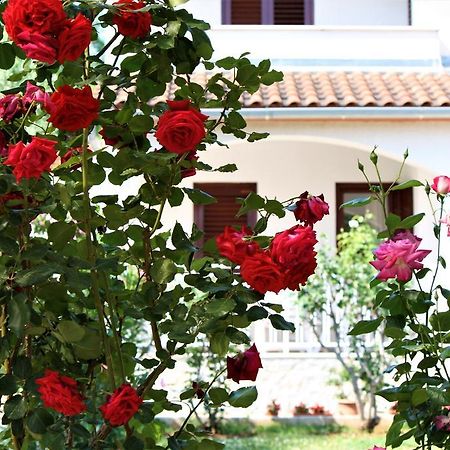 Holiday Home Magnolia Тар Экстерьер фото