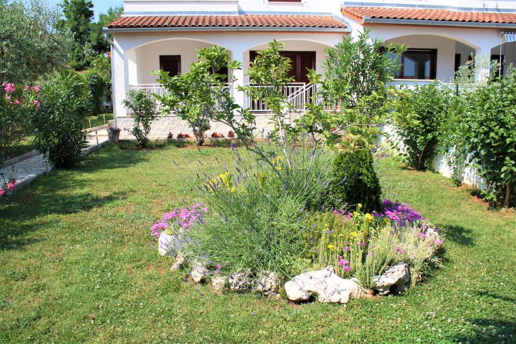 Holiday Home Magnolia Тар Экстерьер фото